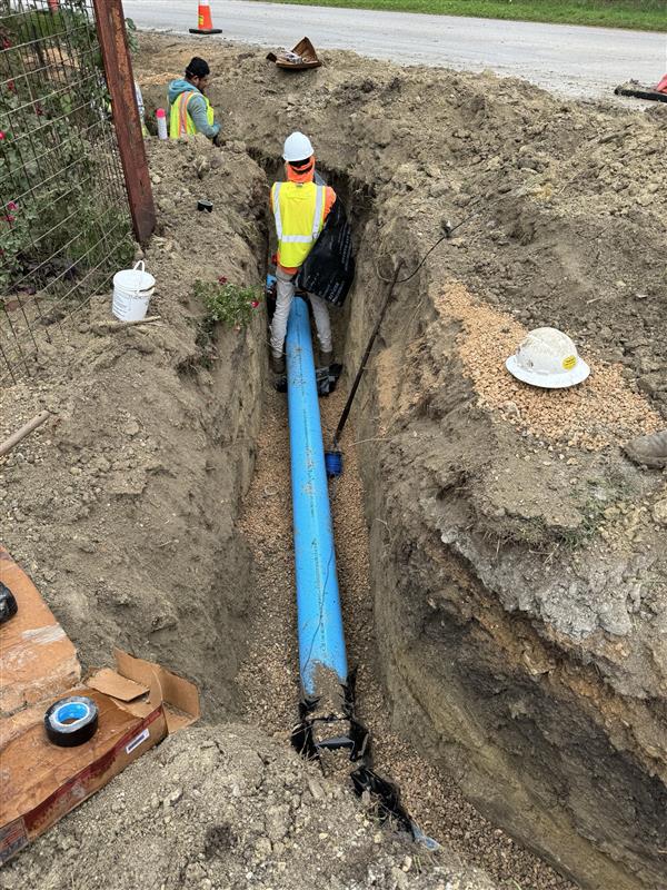 TWDB Project laying pipe